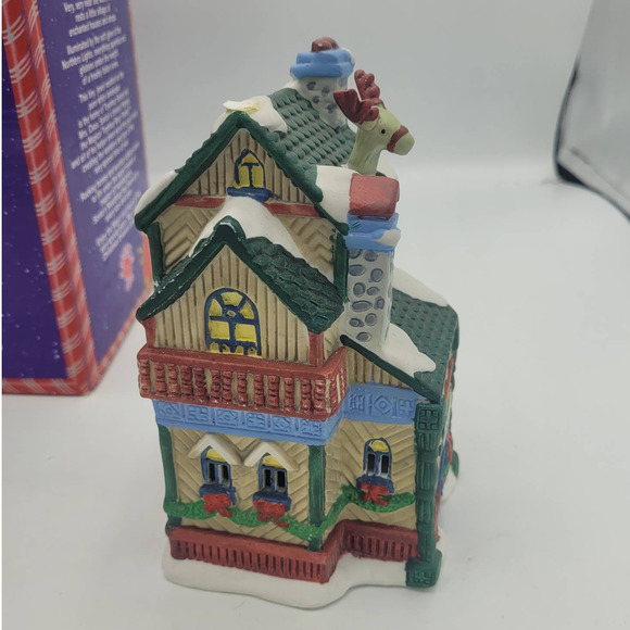 Vintage 1995 Santa’s Magical Toy Shop Collectible Porcelain Wood Shop with BOX - Picture 6 of 9